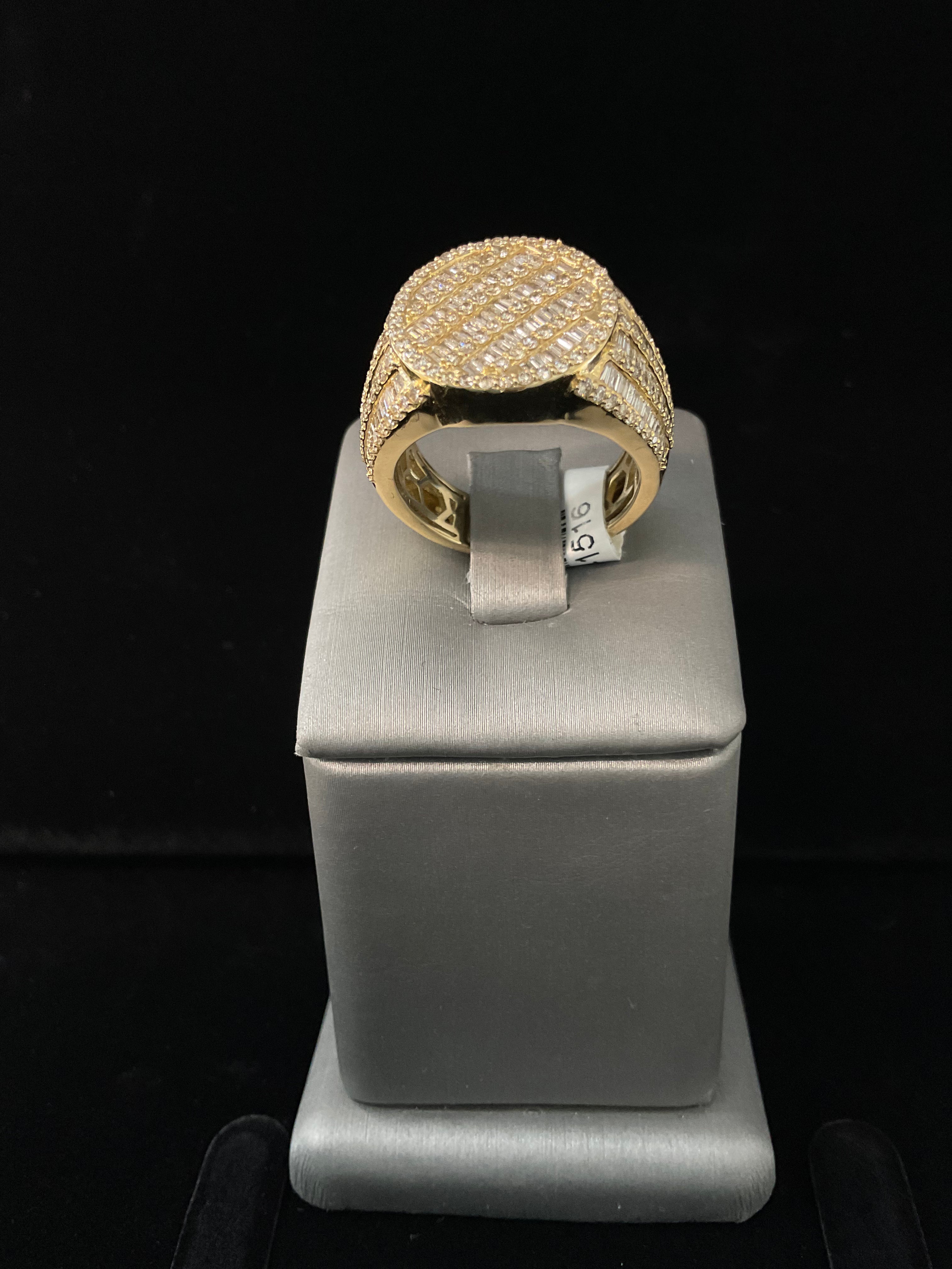 10KT Diamond Men’s Ring