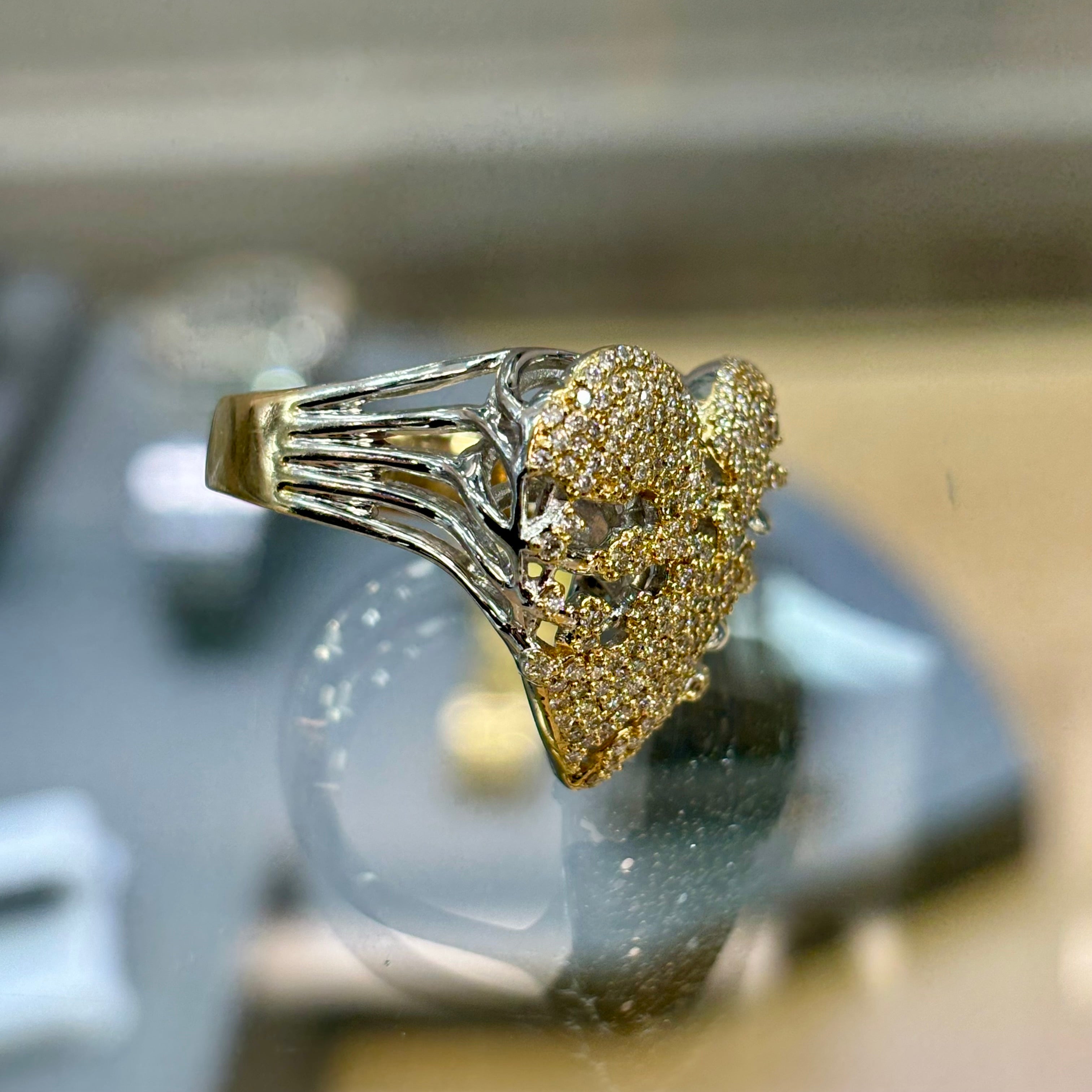 14KT LARGE HEART RING