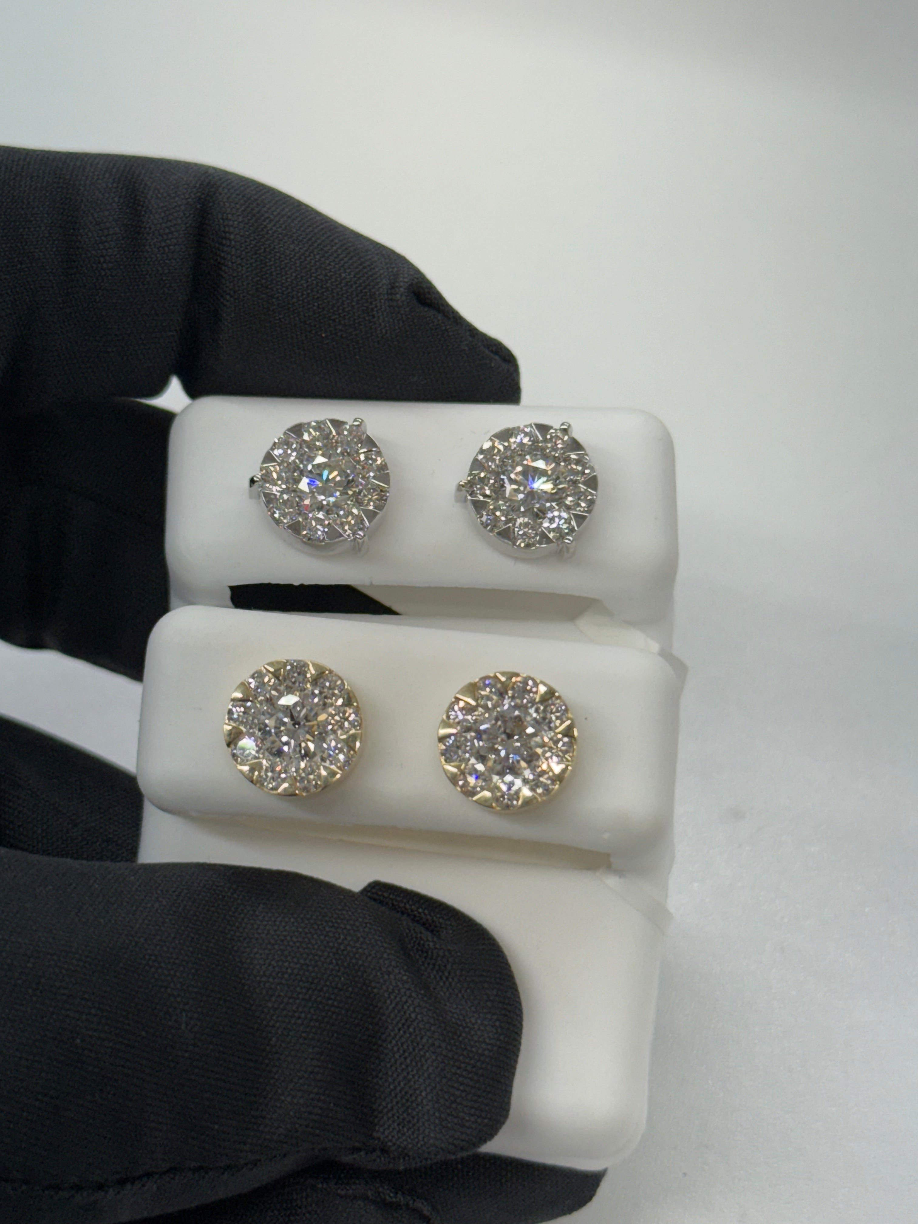 Cluster Diamond earrings 2.50ctw