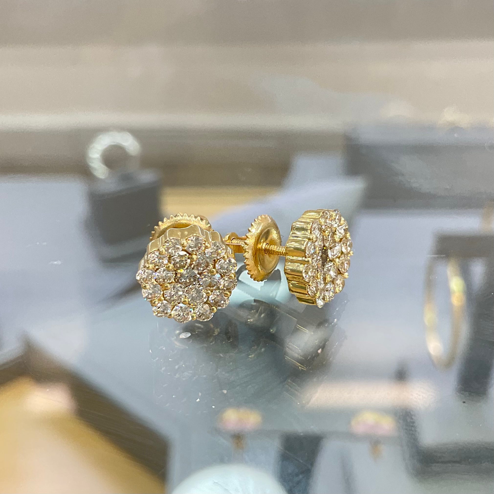14KT Cluster Diamond Errings