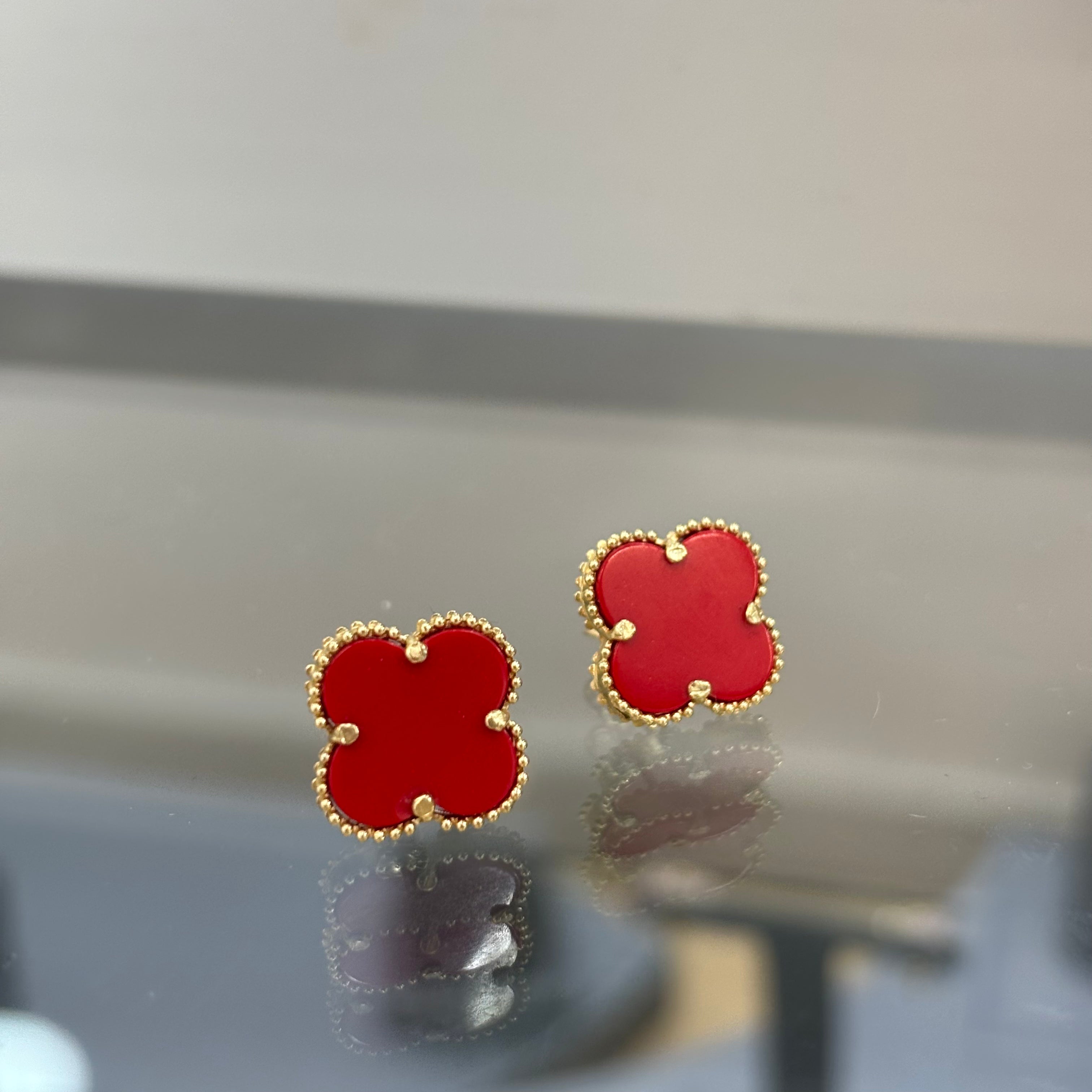 14KT Gold Red Earrings