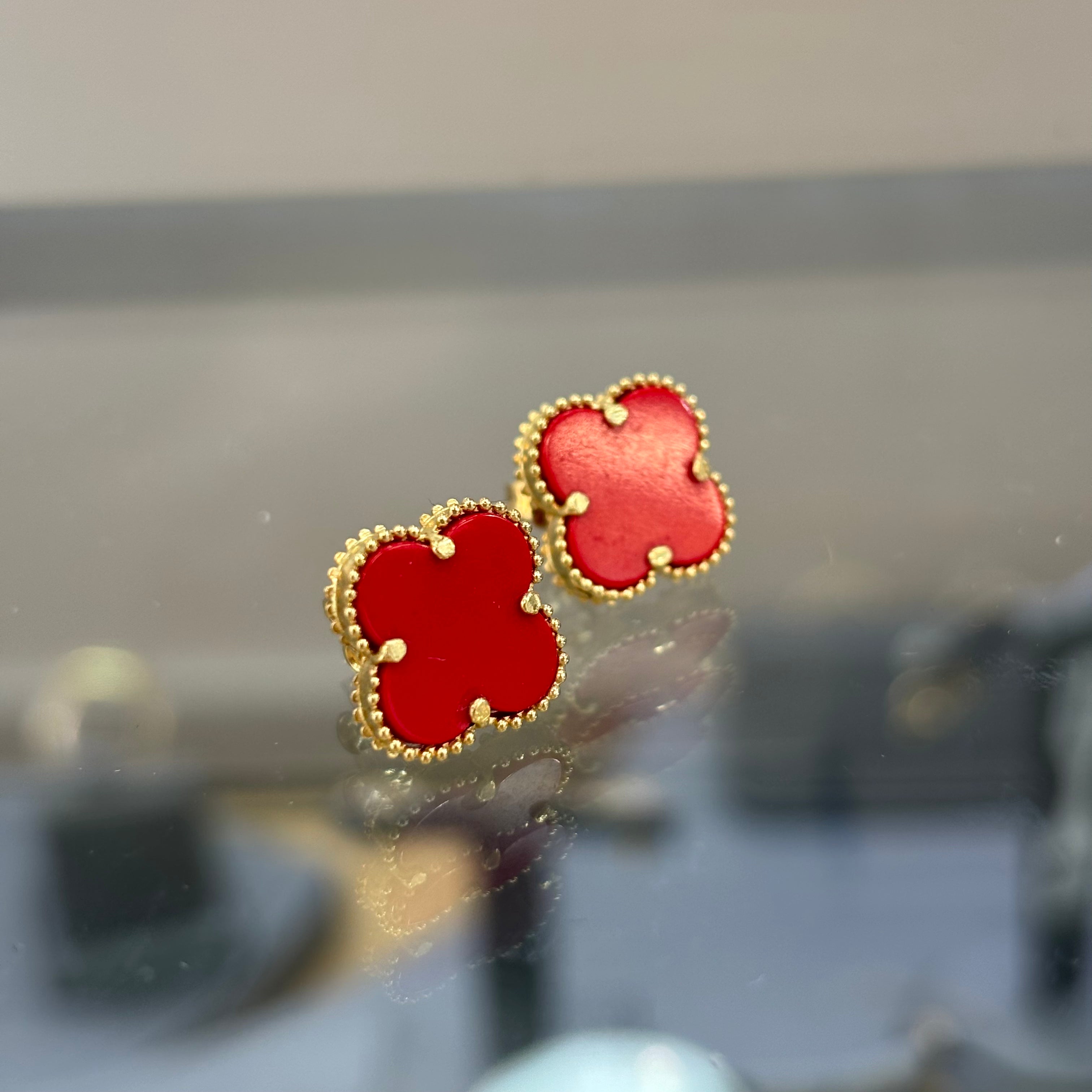 14KT Gold Red Earrings