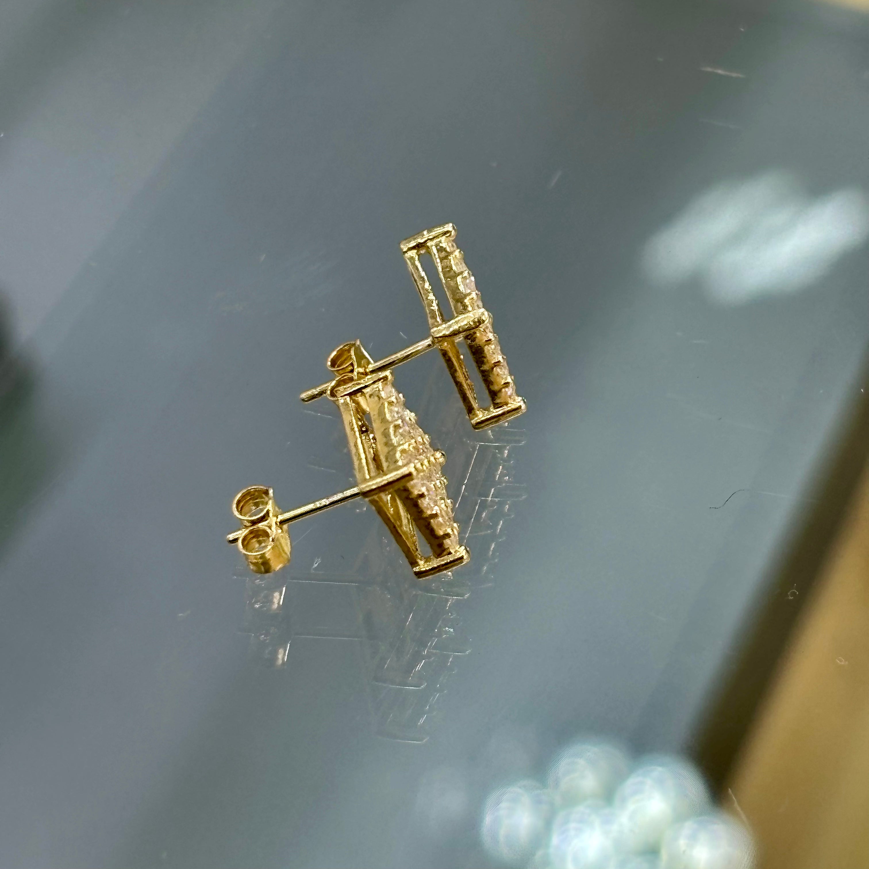 14KT Square Earrings