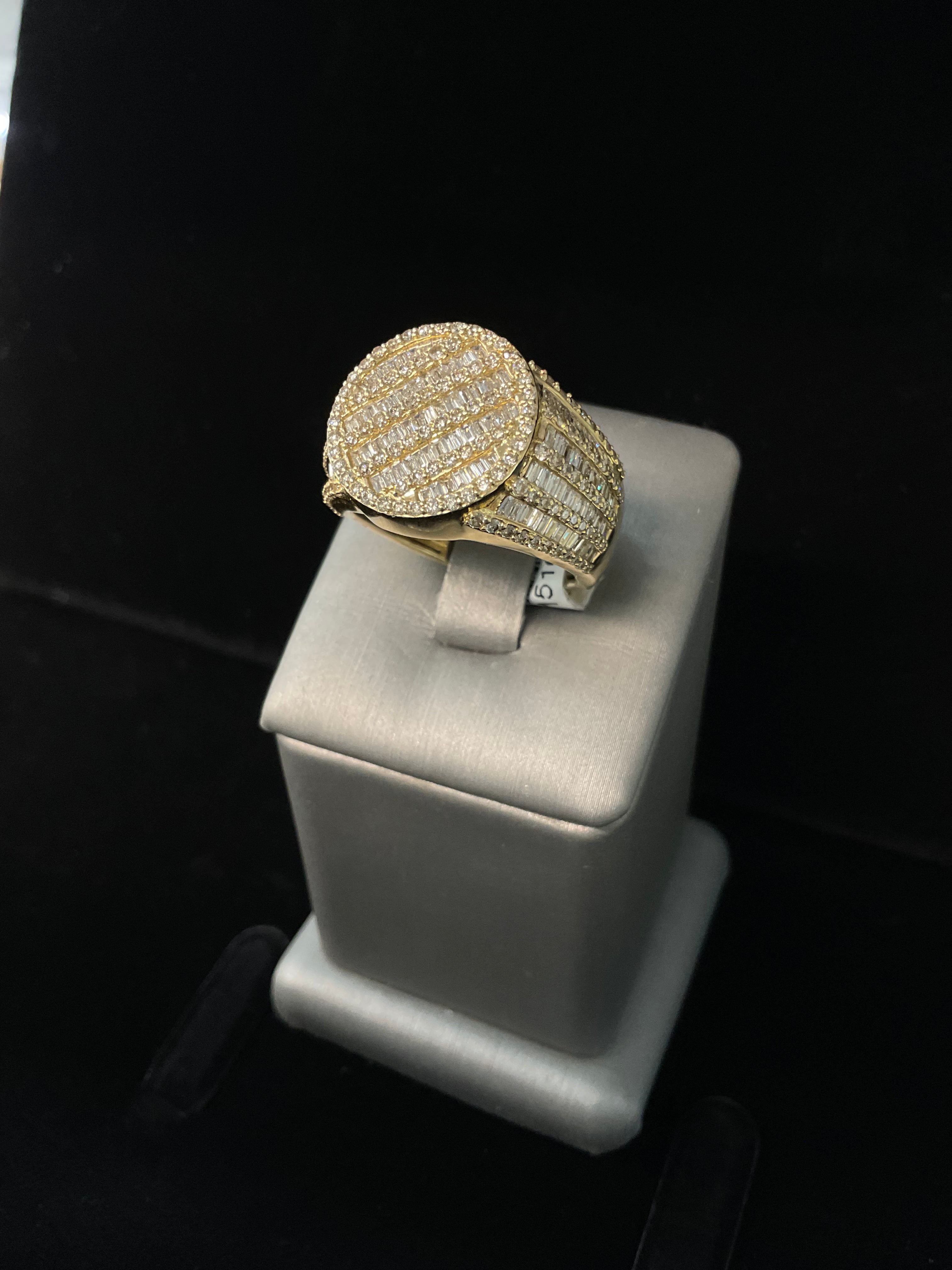 10KT Diamond Men’s Ring