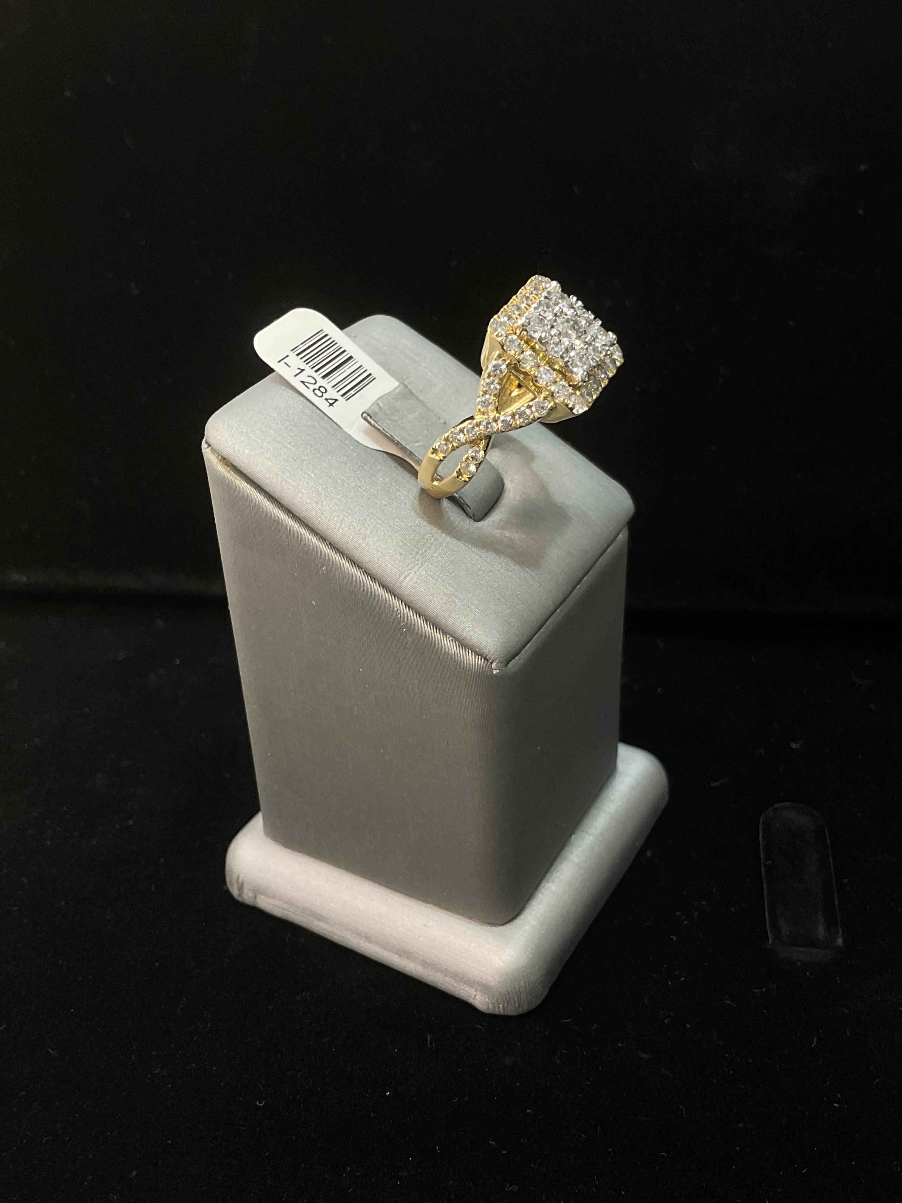 14KT Engagement Ring